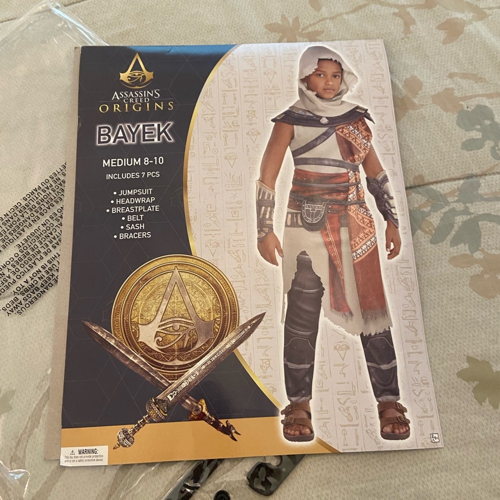 Assassins Creed Halloween costume Size 8-10